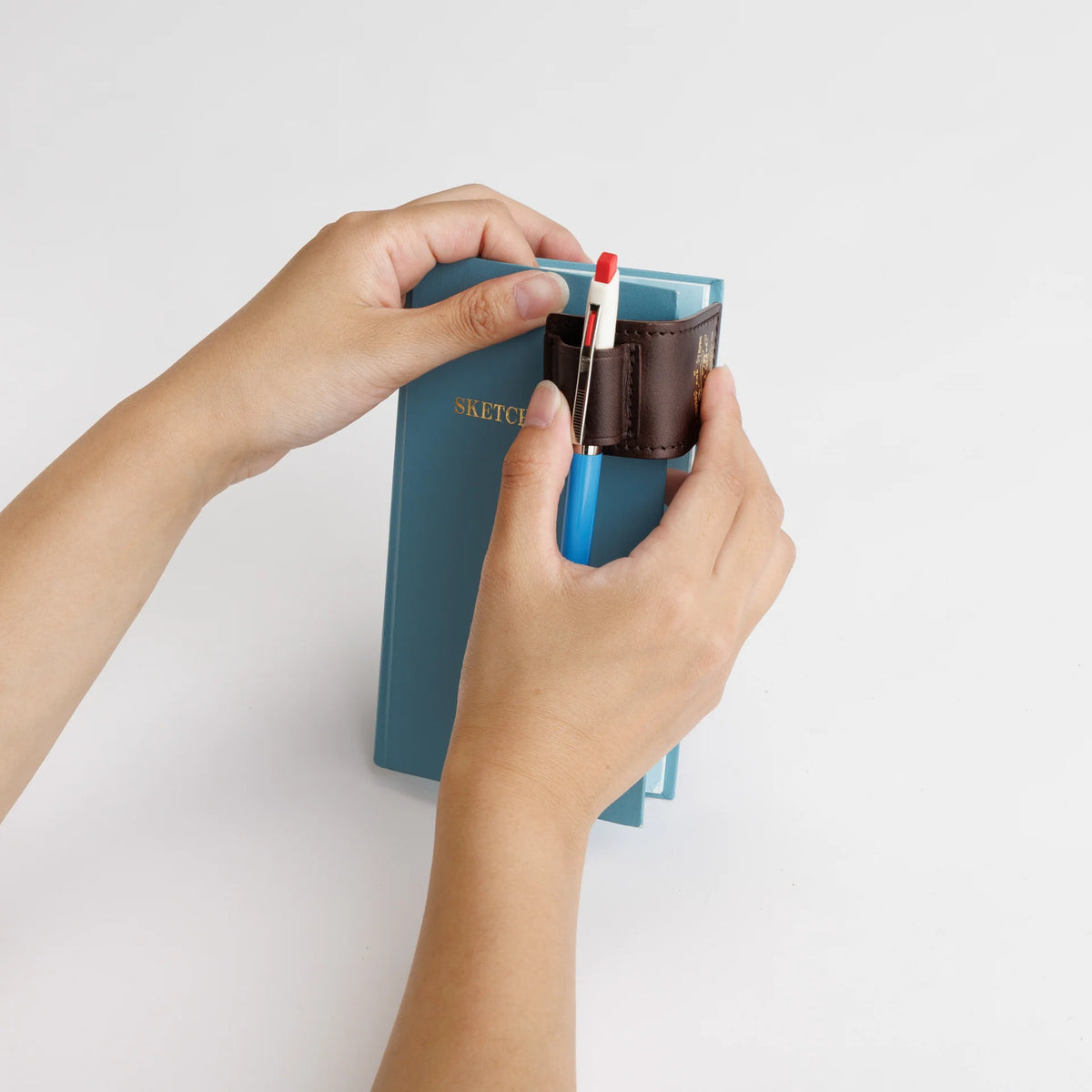 THE SUPERIOR LABOR / magnet pen clip/pull-up leather