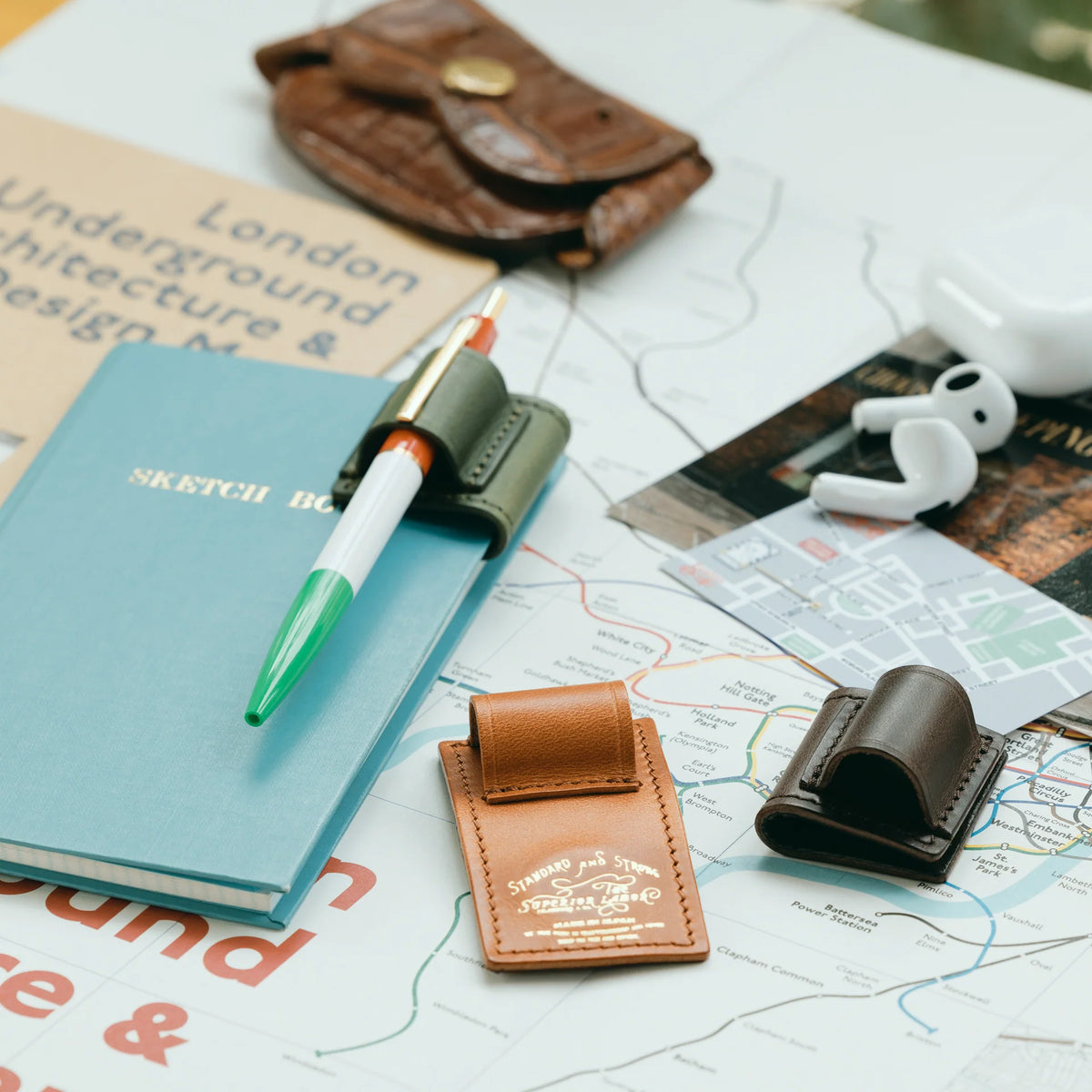 THE SUPERIOR LABOR / magnet pen clip/pull-up leather