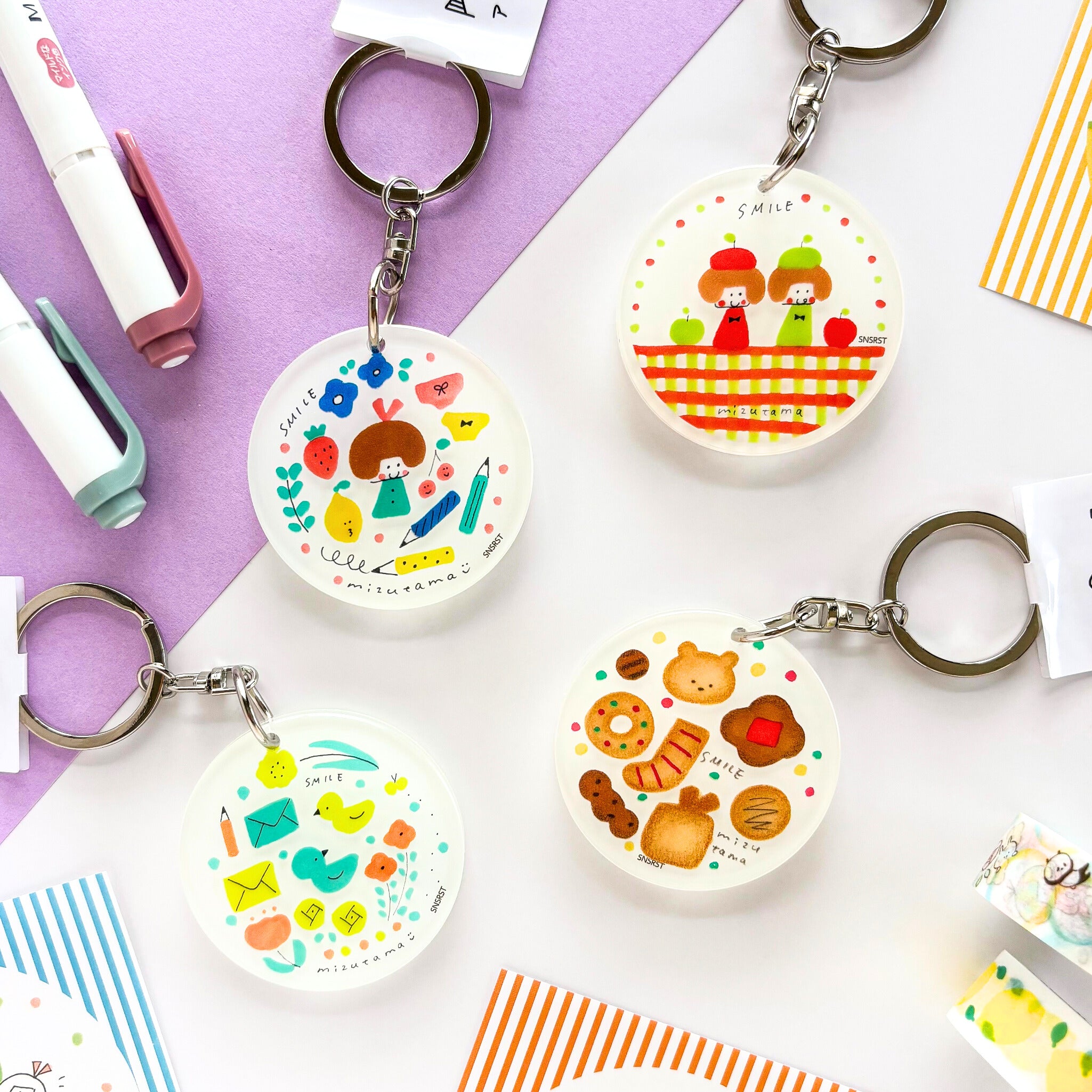 mizutama x サンスター文具 / アクリルチャーム「えんぴつと女の子」