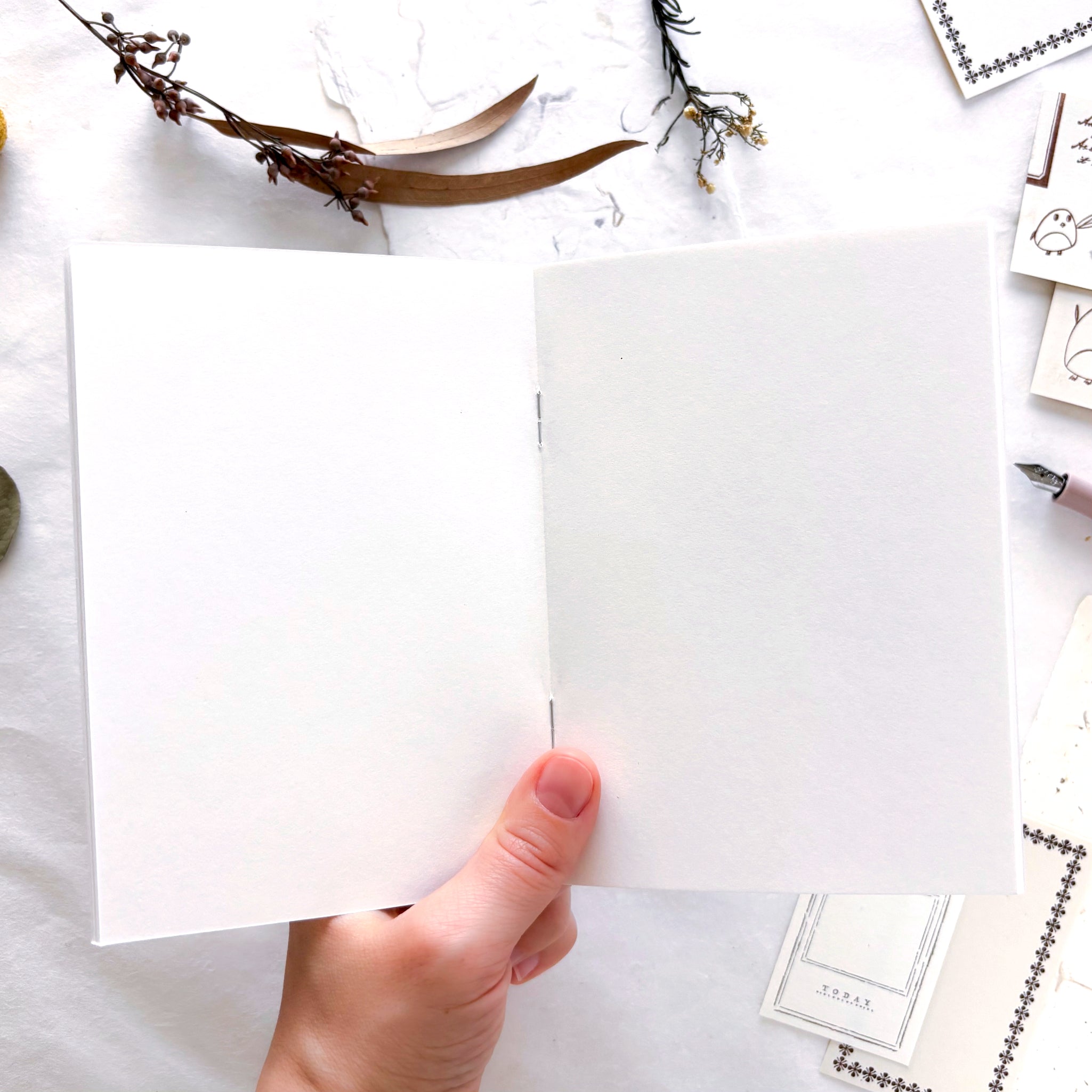 Mariko Fukuoka / A6 Stamp Notebook - tiny note