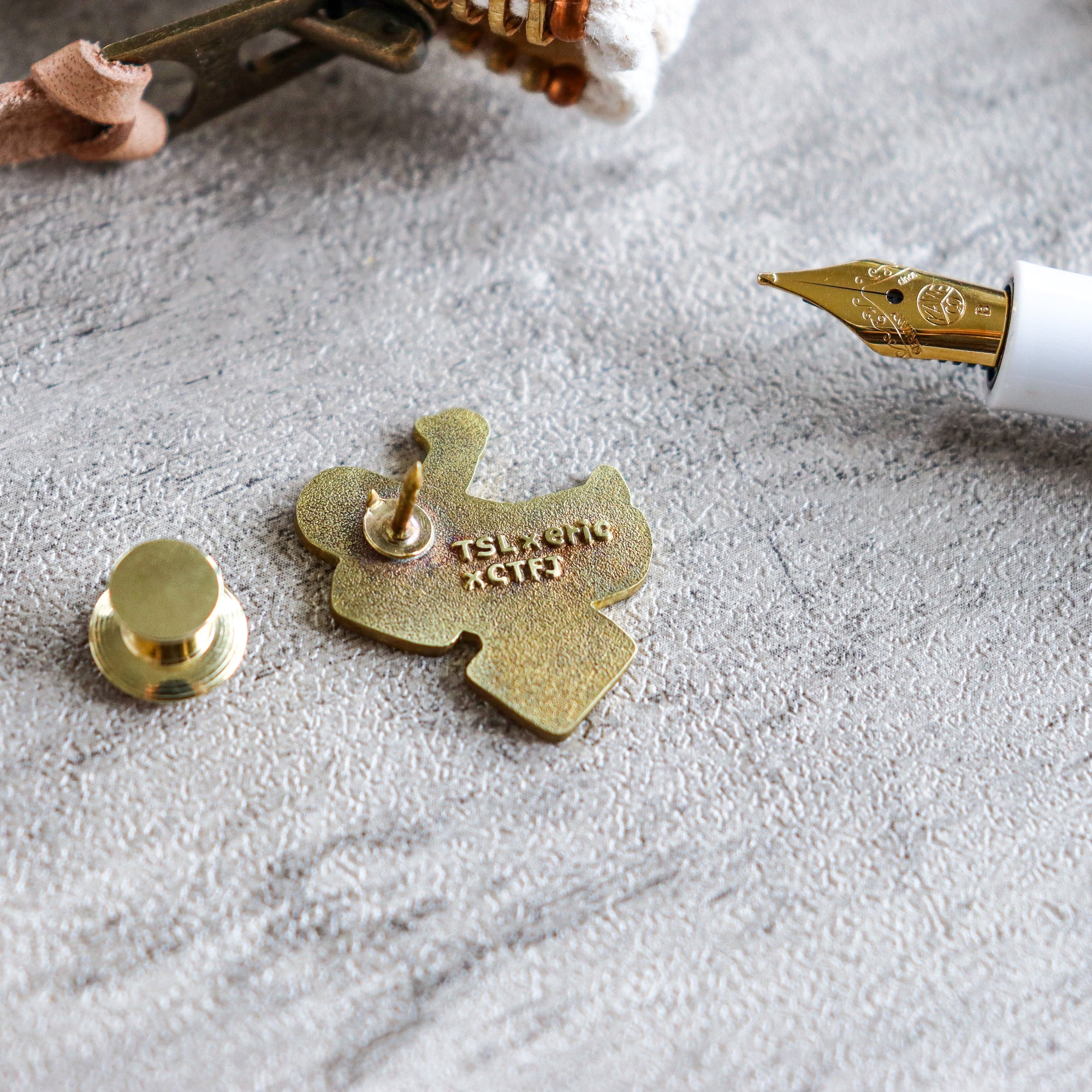 【限定】eric x TSL / 真鍮ピンバッチ（I Love Handmade）