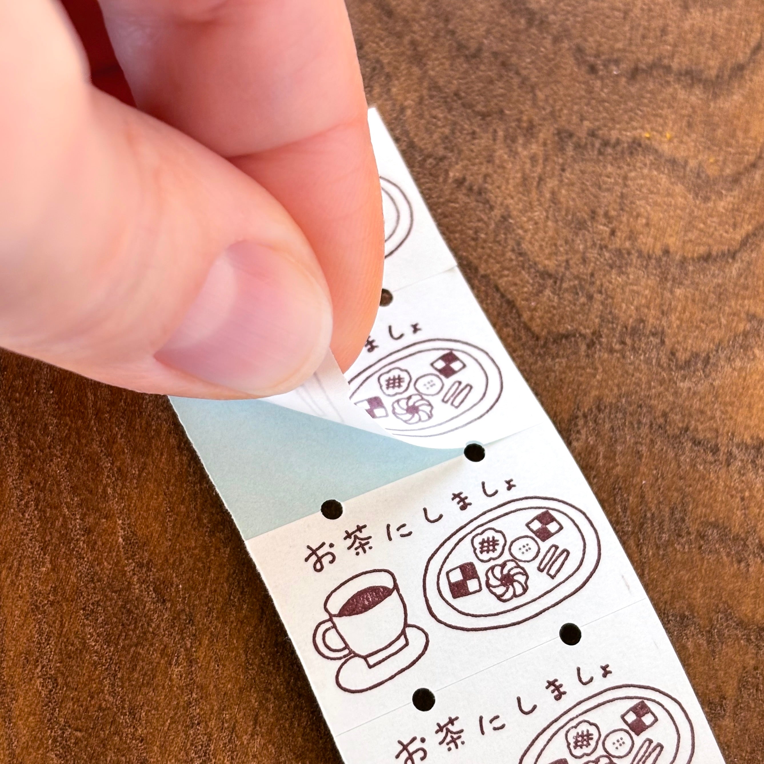 ネクタイ/ ラベラーロールシール「お茶にしましょ」