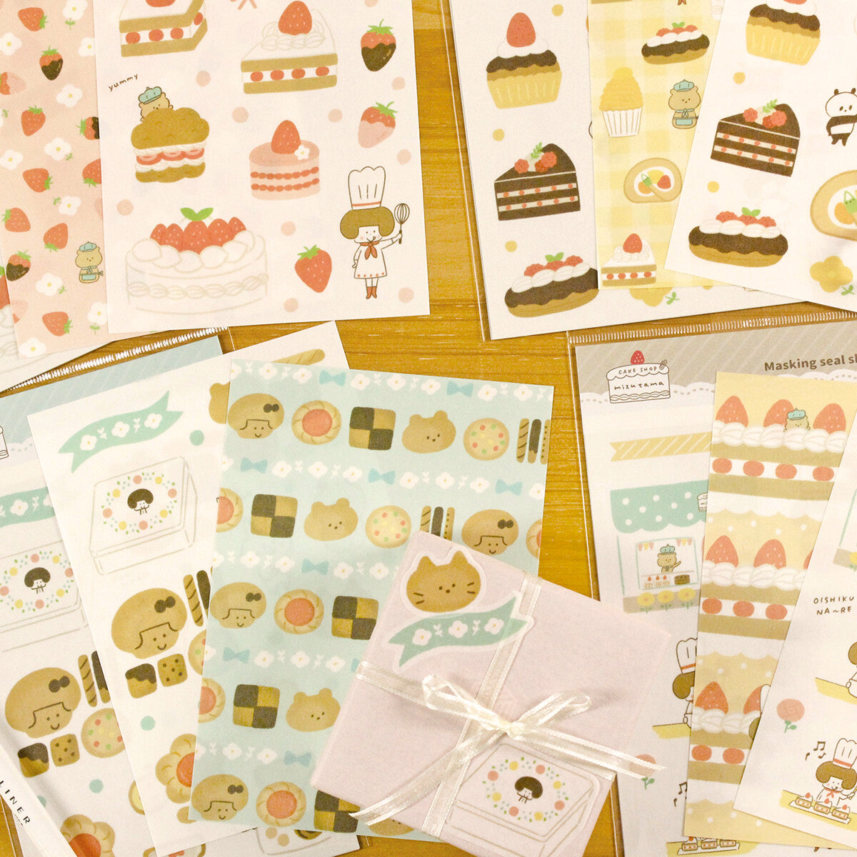 mizutama / Deco Stickers Set - Strawberry Cakes (2 sheets)